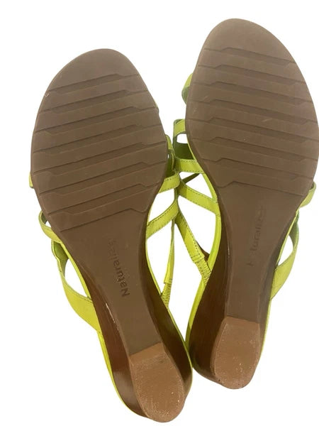 Naturalizer Womens Y2k Style Lime Green Leather Sandals Size 8.5 Kitten Heel