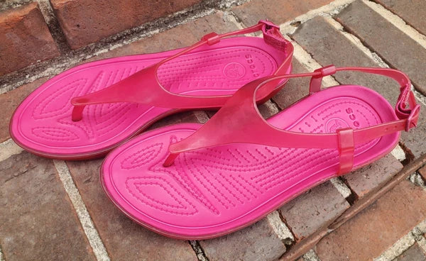 🐊CROCS●Sexi💋Serena●Flip Flop/ Thong/Slingback●Sz.7●Good/Clean Cond●HOT PINK💗