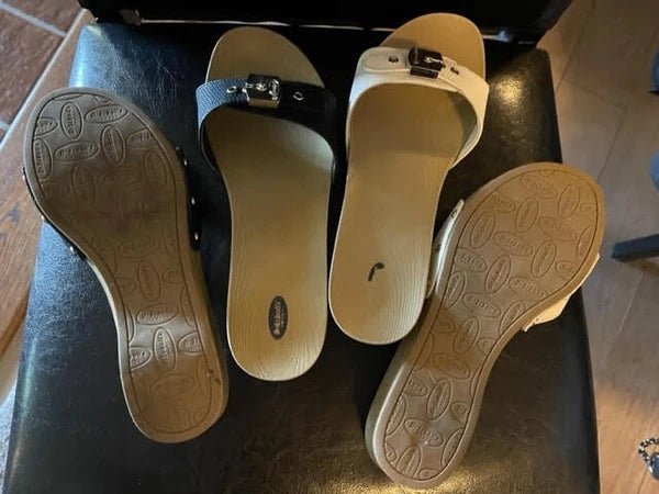 2 PAIR DR. SCHOLL'S WOMEN'S CLASSIC STYLE SLIDE BUCKLE SANDALS