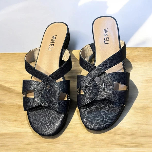 vaneli Brig leather sandals shoes navy blue Women size 6.5 NEW