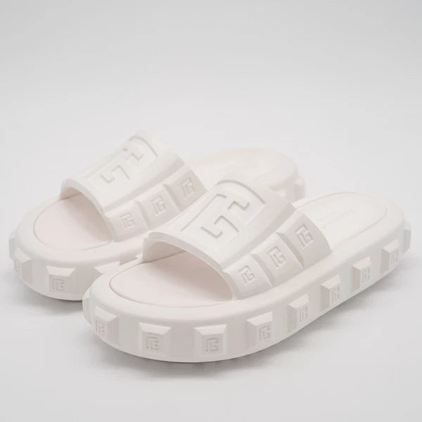 size 38-39 Balmain White Ari Women Rubber Slip On Slides Sandal Embossed Logo