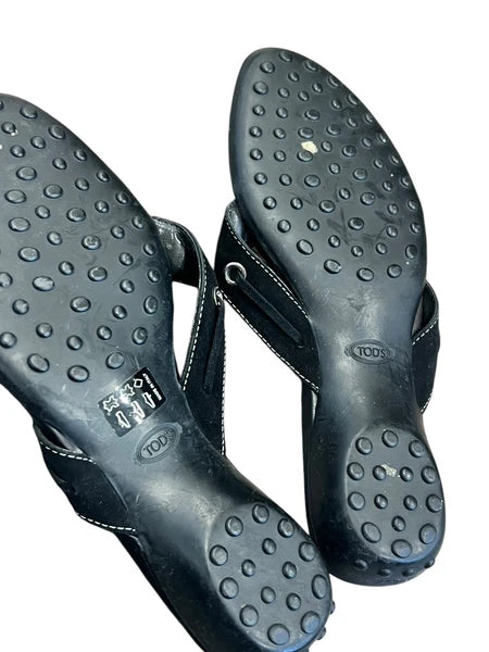 WOMEN'S TOD'S BLACK SUEDE THONGS FLIP FLOP SLIP ON SLIDES SANDALS GROMMET 8