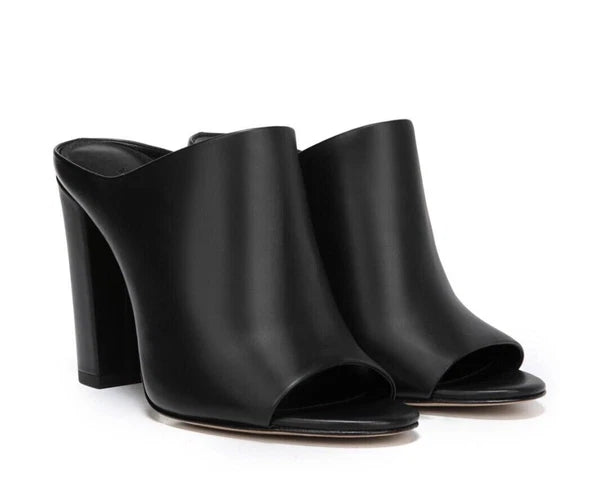 NIB Vince Alora Leather Block Heel Slide Sandal in Black Size 9 $295