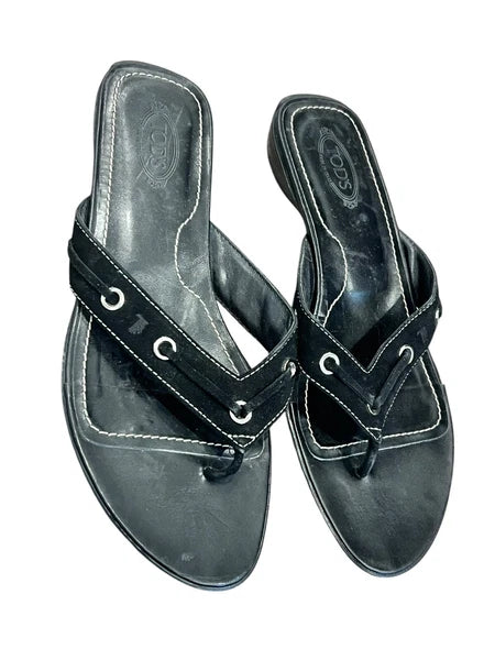 WOMEN'S TOD'S BLACK SUEDE THONGS FLIP FLOP SLIP ON SLIDES SANDALS GROMMET 8
