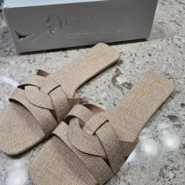 Olivia Jaymes Women's Nessa Raffia Suede Slides Sandals Beige Size 10 New