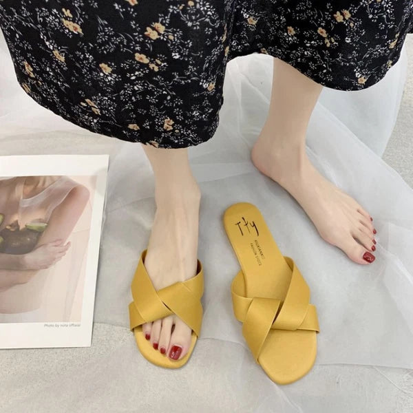 Women's Fashion Flat Casual Slides Soft Bottom Solid Sandals And Slippers Shoes