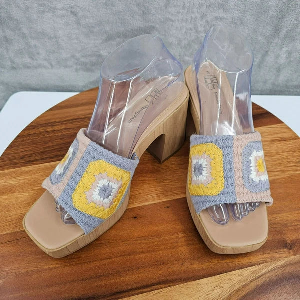 No Boundaries NOBO Crochet Mid Heel Sandals 8 Cottagecore Slide Colorful Square