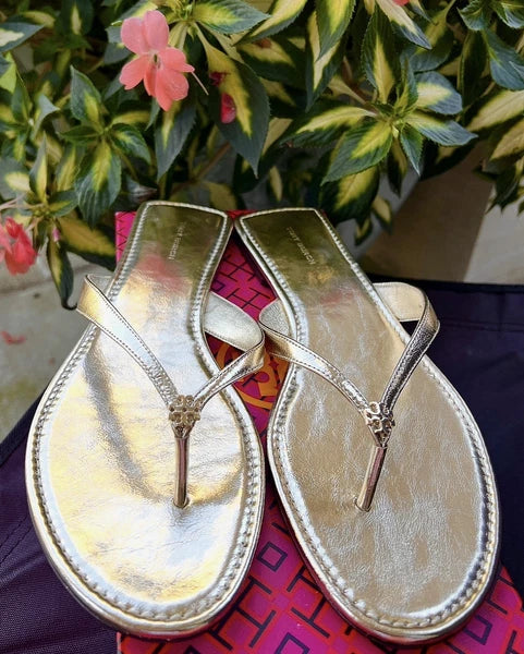 TORY BURCH CLASSIC FLIP FLOP CRINKLE METALLIC LEATHER SPARK GOLD SZ US 10 NIB