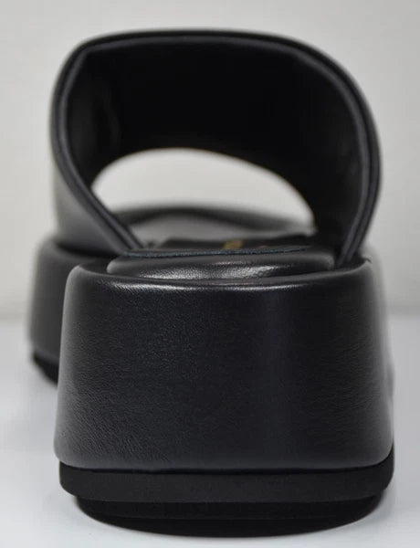 PALOMA BARCELO NIB $370 KORNELIA BLACK LEATHER PLATFORM SLIDE SANDAL. EU38/US8