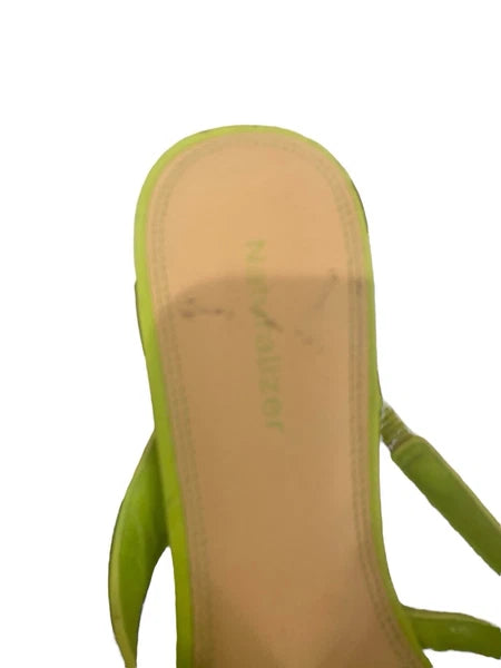 Naturalizer Womens Y2k Style Lime Green Leather Sandals Size 8.5 Kitten Heel
