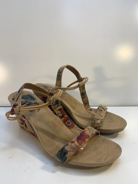 Style & Co Floral Sandals Size 9 SKU 5120