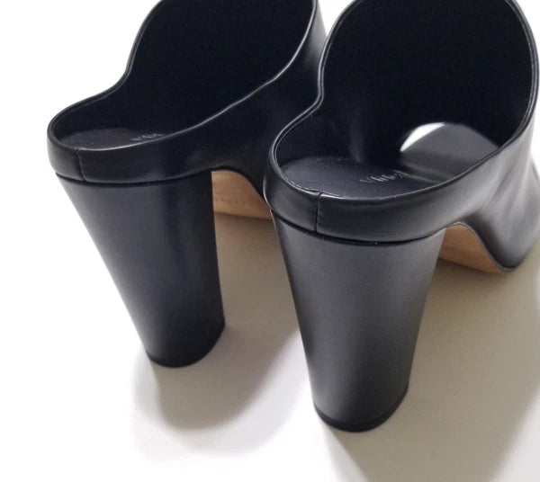 NIB Vince Alora Leather Block Heel Slide Sandal in Black Size 9 $295
