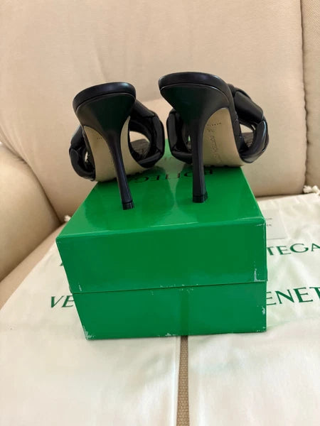 $1500 Bottega Veneta Lido Mule Slide Sandal Intrecciato Black Leather 90 Heel 38
