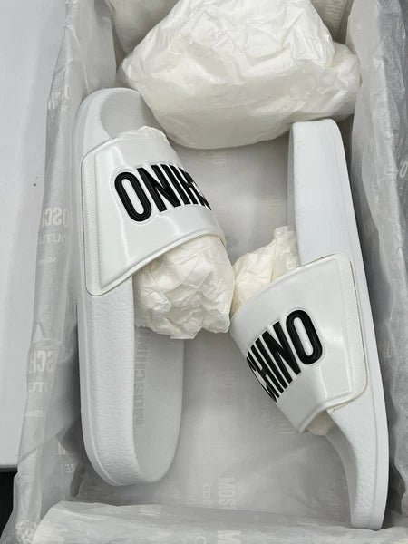 Moschino Womens Wide Logo Rubber White Flat Slip On Pool Slide Sandal US 5/EU 35
