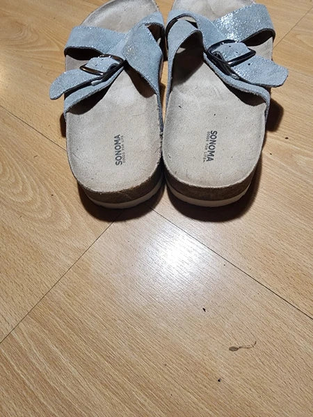 Sonoma Silver Suede Buckle Slide Footbed Sandals Size 9.5 Style Tarragon