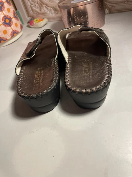 La Plume Women's Paola Sandal Leather Anatomical Footbed Women's SZ 38